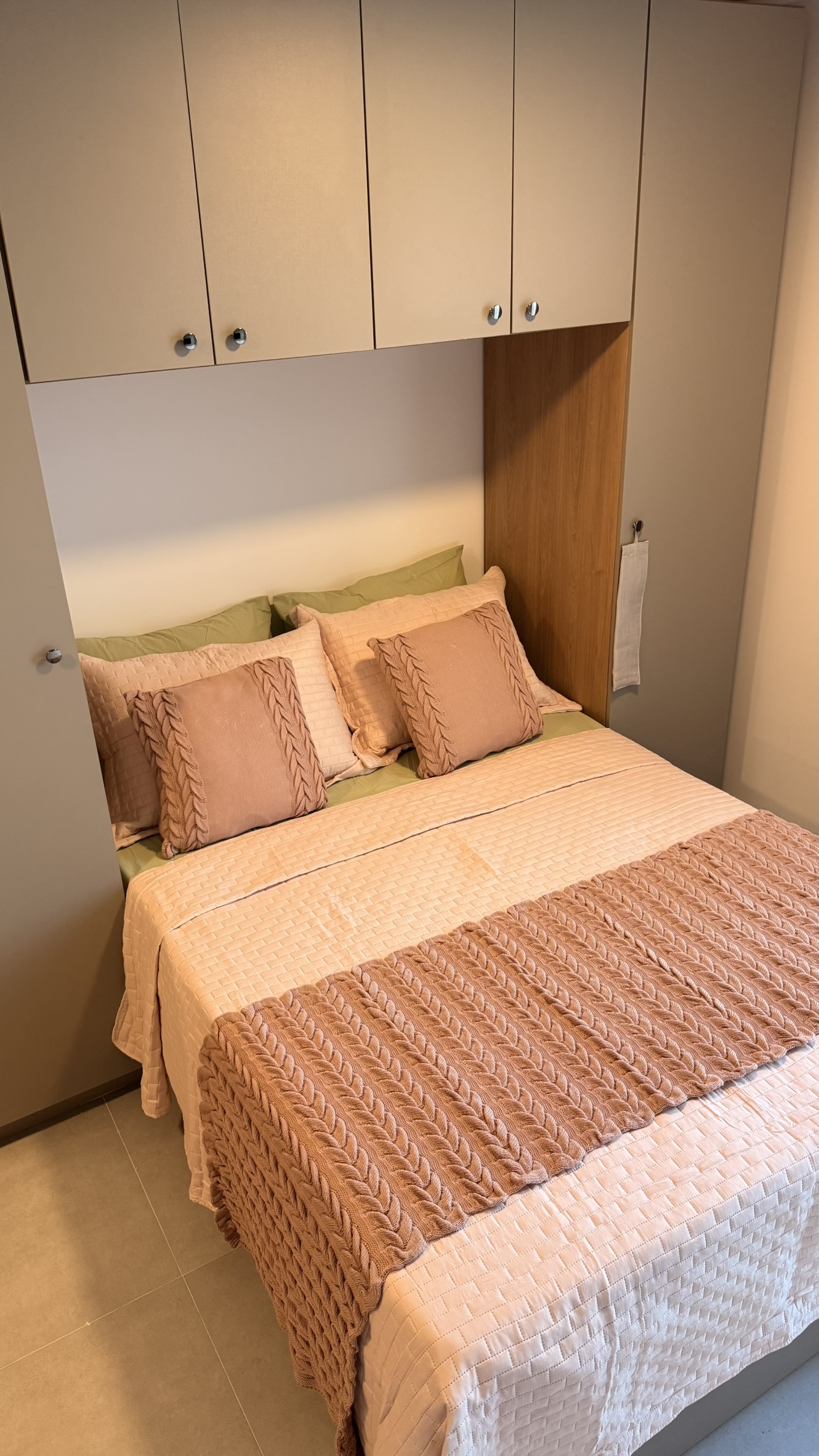 Flat Sonne 205